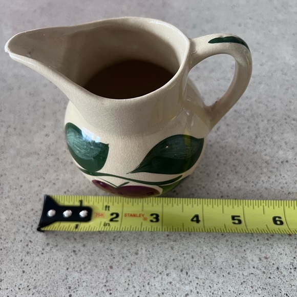 Vintage Watt Pottery Apple Creamer As Is (one chip) - Picture 8 of 13